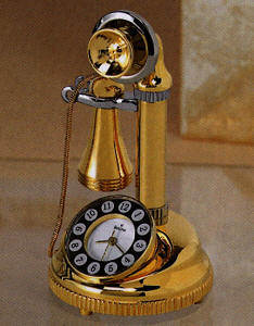Bulova Clocks B0438