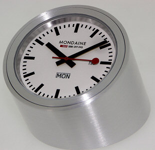Mondaine Clocks A667.TUBE.80SBB